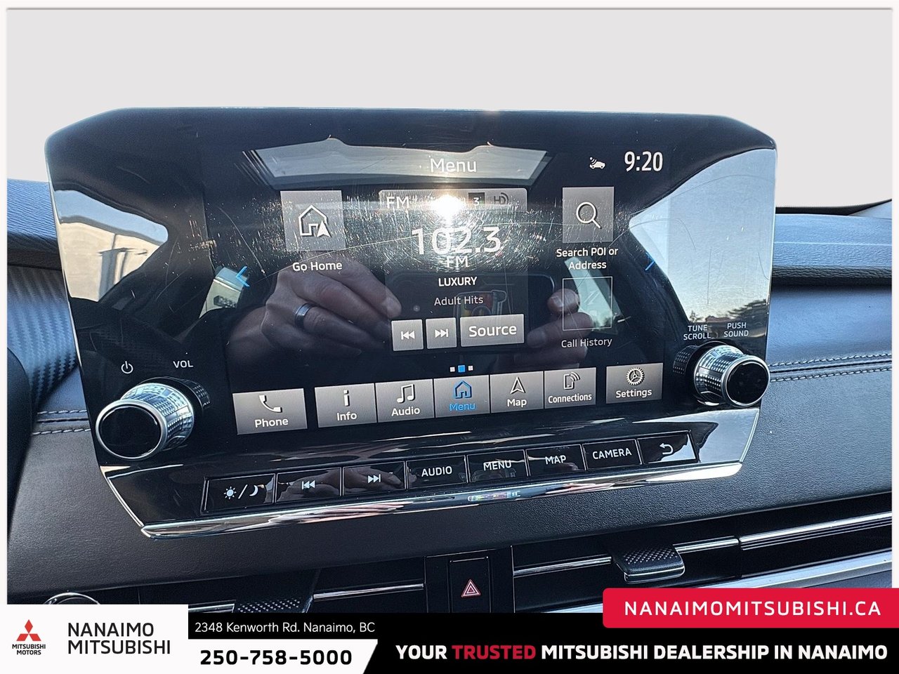 2023 Mitsubishi Outlander LE-19