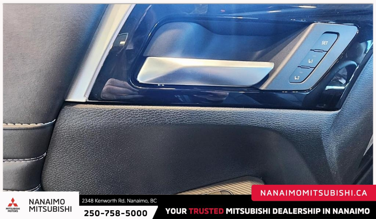2025 Mitsubishi Outlander GT S-AWC TWO TONE ROOF-13