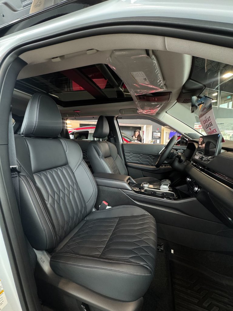 2026 Mitsubishi Outlander GT-12