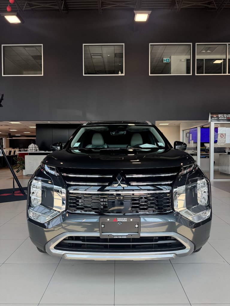 2026 Mitsubishi Outlander LE S-AWC-4