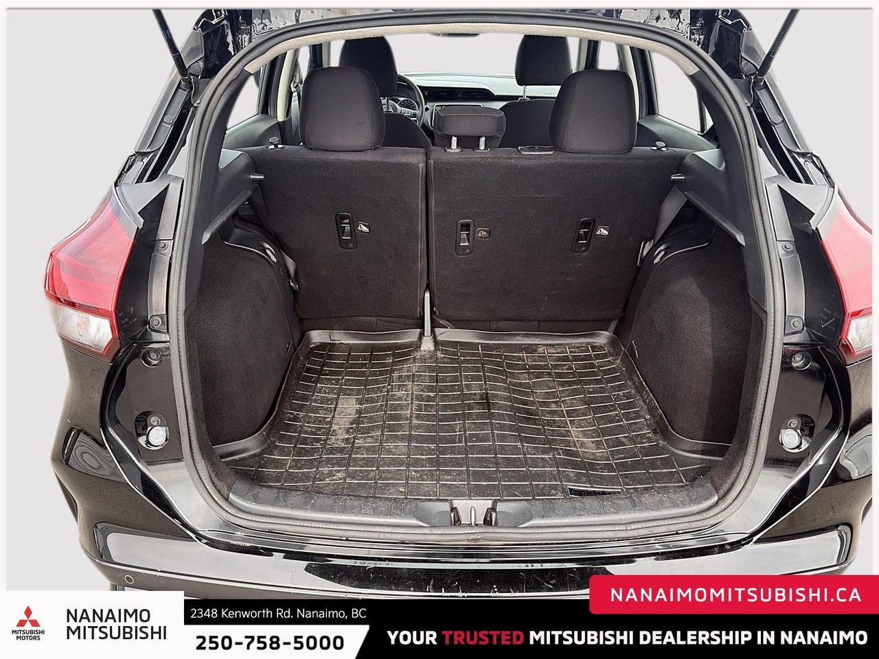 2021 Nissan Kicks S-6