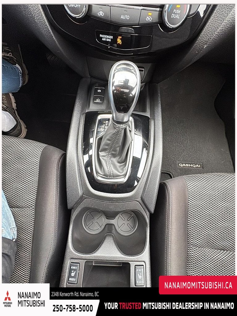 2023 Nissan Qashqai SV-17