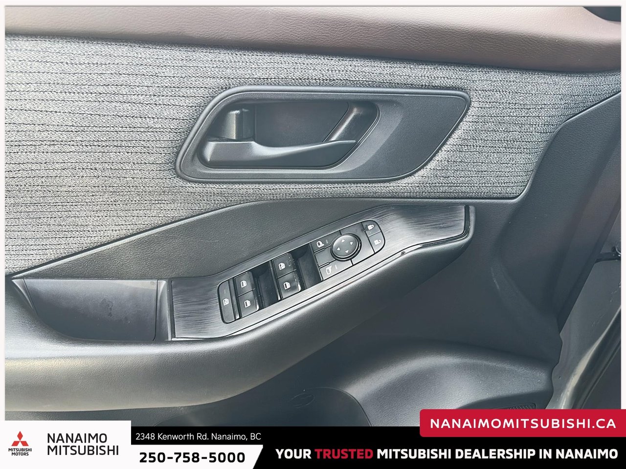 2023 Nissan Rogue S-11