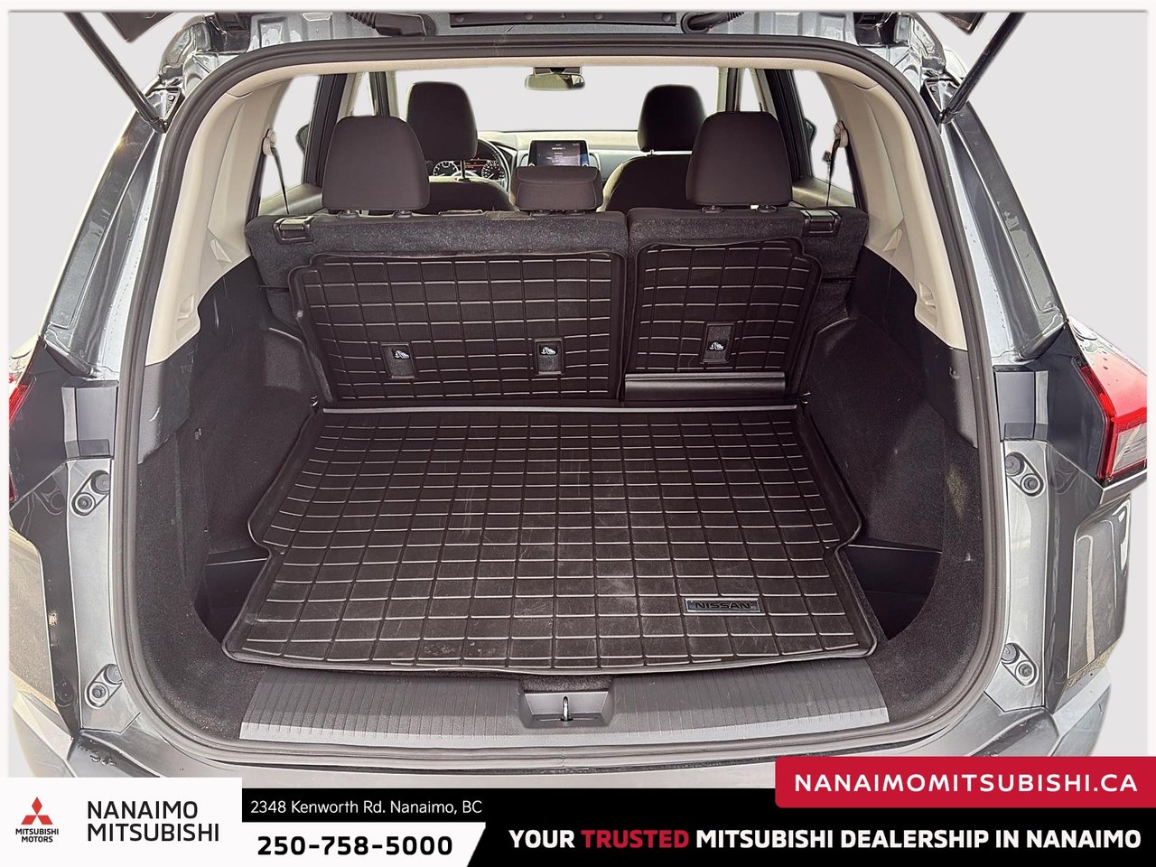 2023 Nissan Rogue S-6