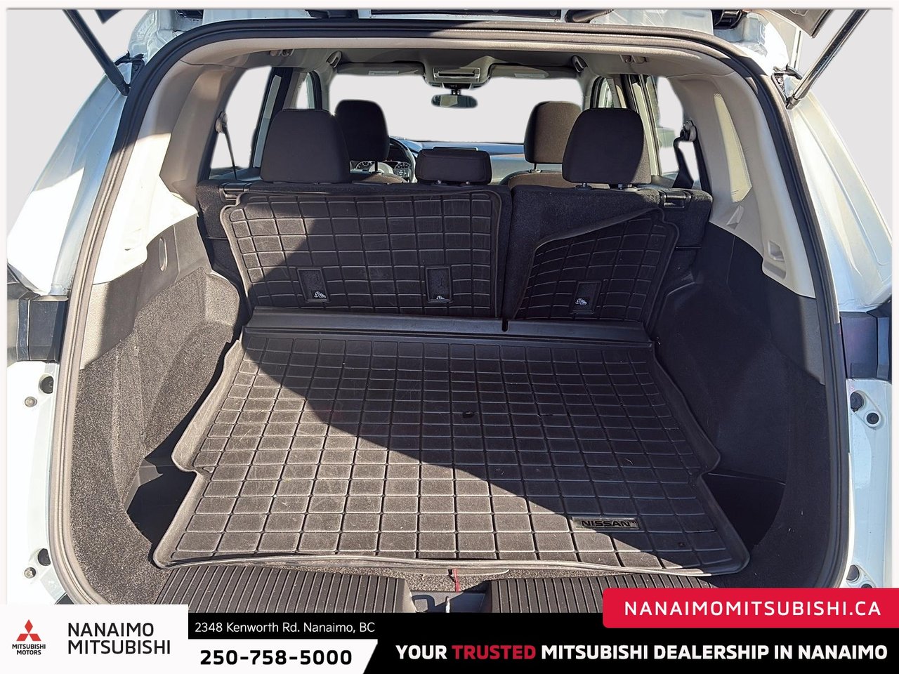 2023 Nissan Rogue S-6