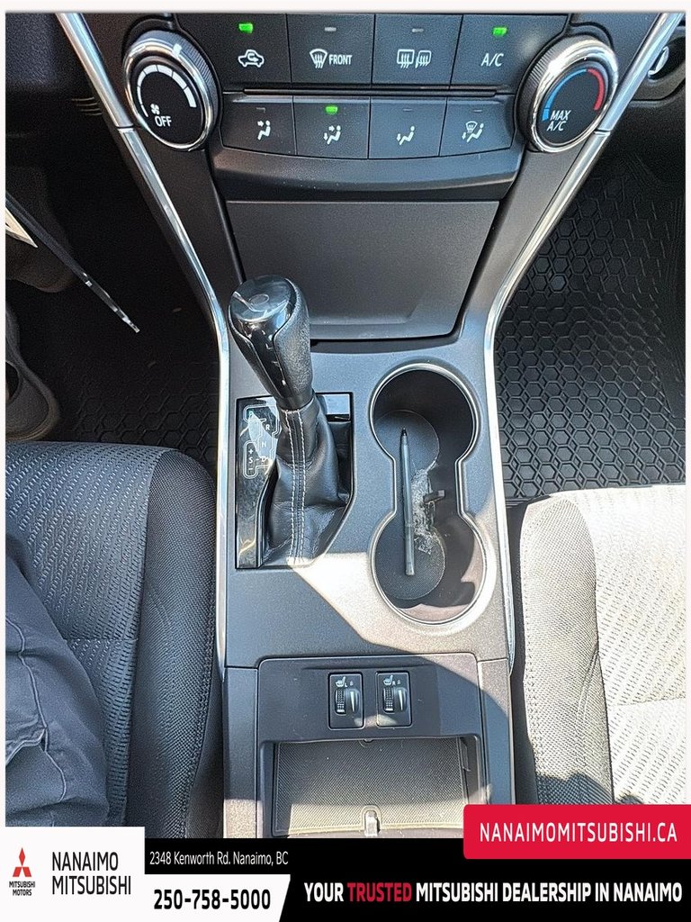 2017 Toyota Camry LE-17