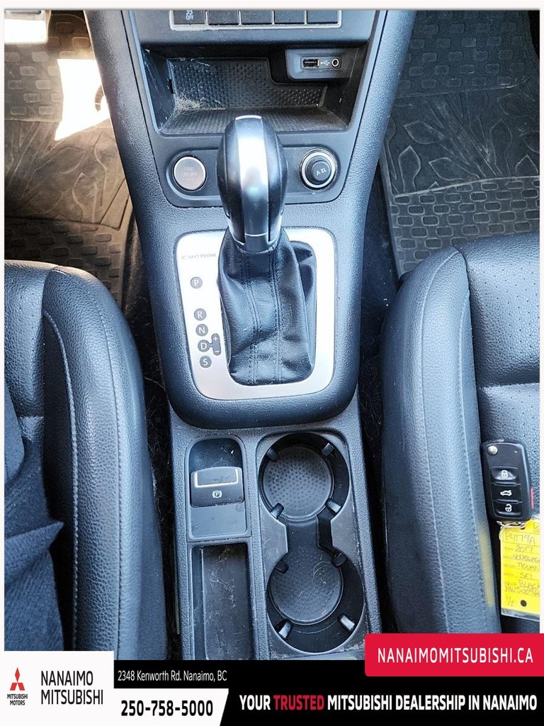 2017 Volkswagen Tiguan Wolfsburg Edition-16