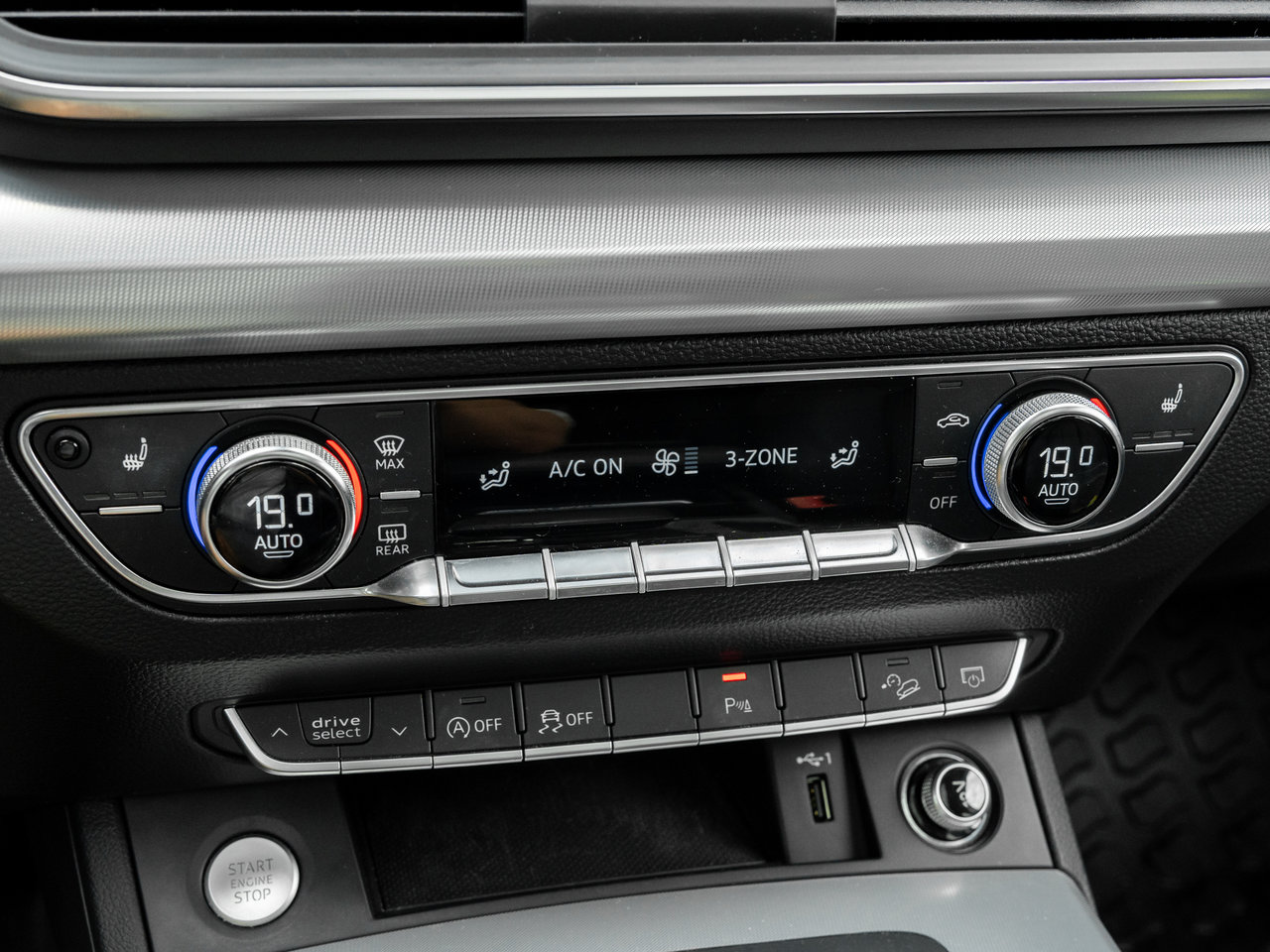 Audi Q5 Progressiv 45 TFSI quattro  TRADE IN  LOW KM 2019-23