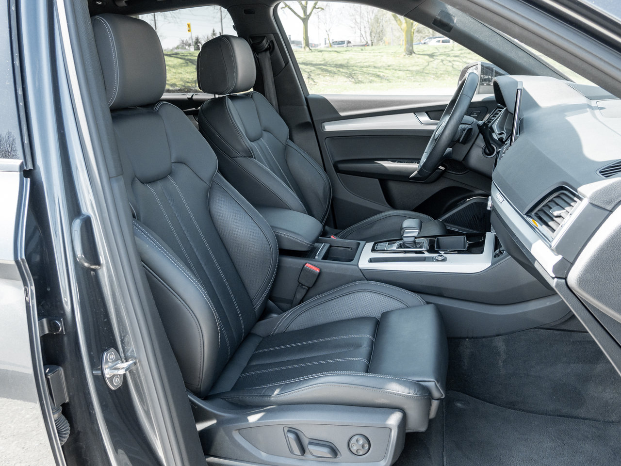 2023 Audi Q5 Technik 45 TFSI quattro  HUD  S LINE BLACK PACK-23