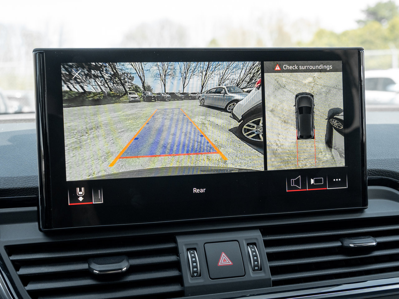 2023 Audi Q5 Technik 45 TFSI quattro  HUD  S LINE BLACK PACK-12