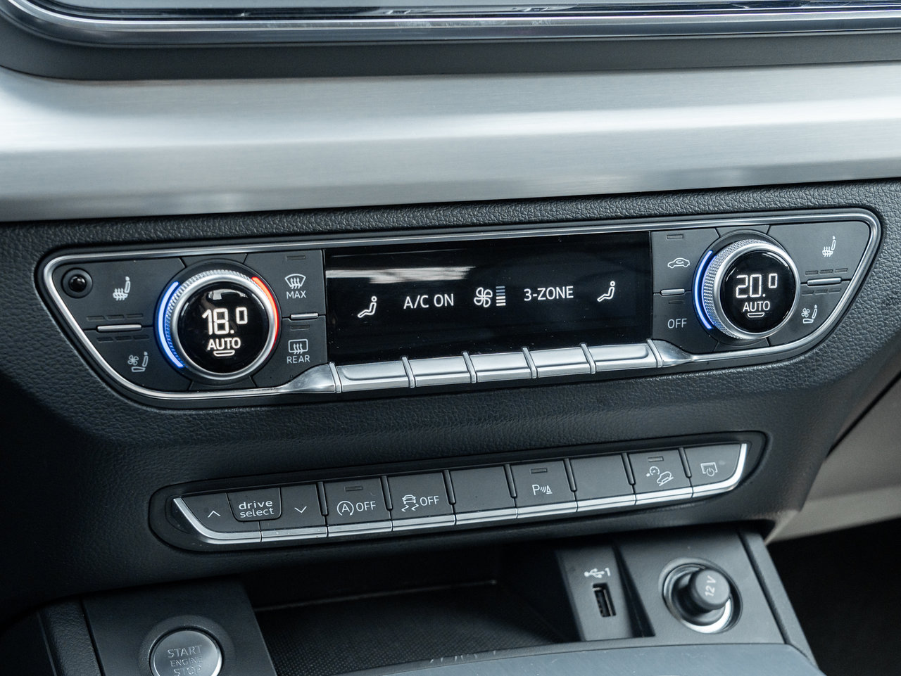 2023 Audi Q5 Technik 45 TFSI quattro  HUD  S LINE BLACK PACK-20