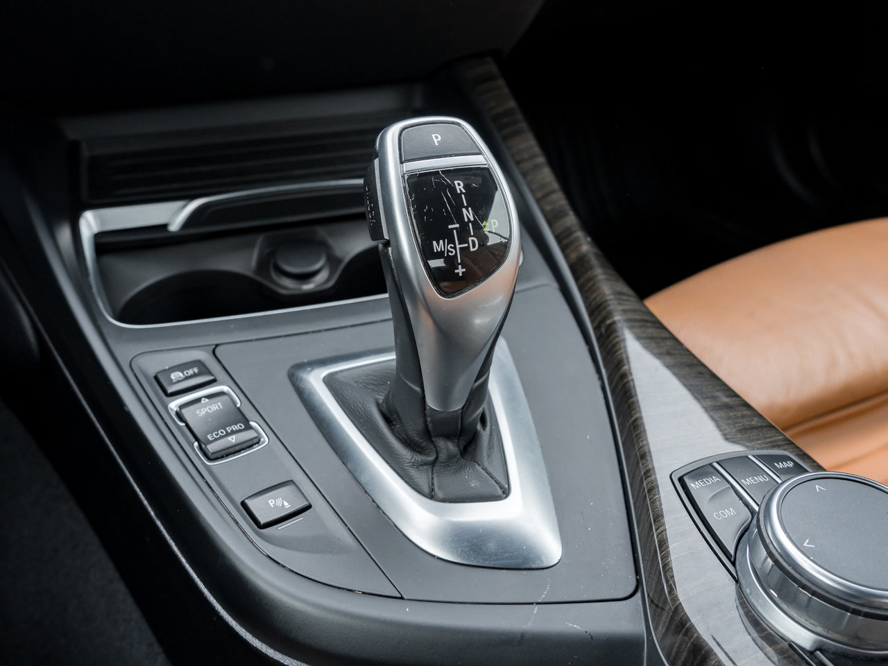 2018 BMW 2 Series 230i xDrive Cabriolet-17