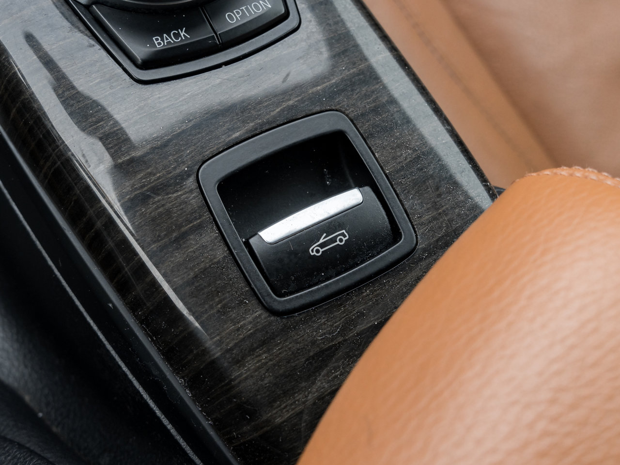 2018 BMW 2 Series 230i xDrive Cabriolet-20