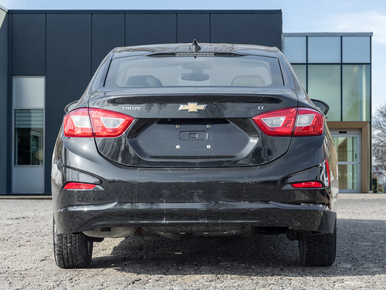 Chevrolet Cruze 4dr Sdn 1.4L LT w-1SD  SAFETY CERTIFIED  TRADE IN 2018-5