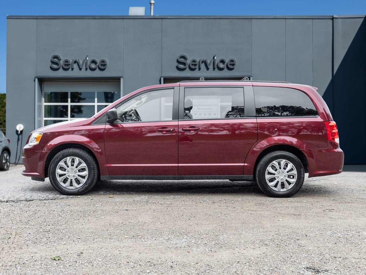 Dodge Grand Caravan SXT 2WD   AVAILABLE FOR FINANCING 2019-2