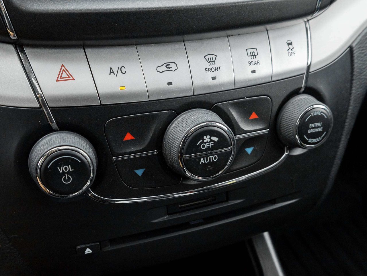 2014 Dodge Journey R/T-16