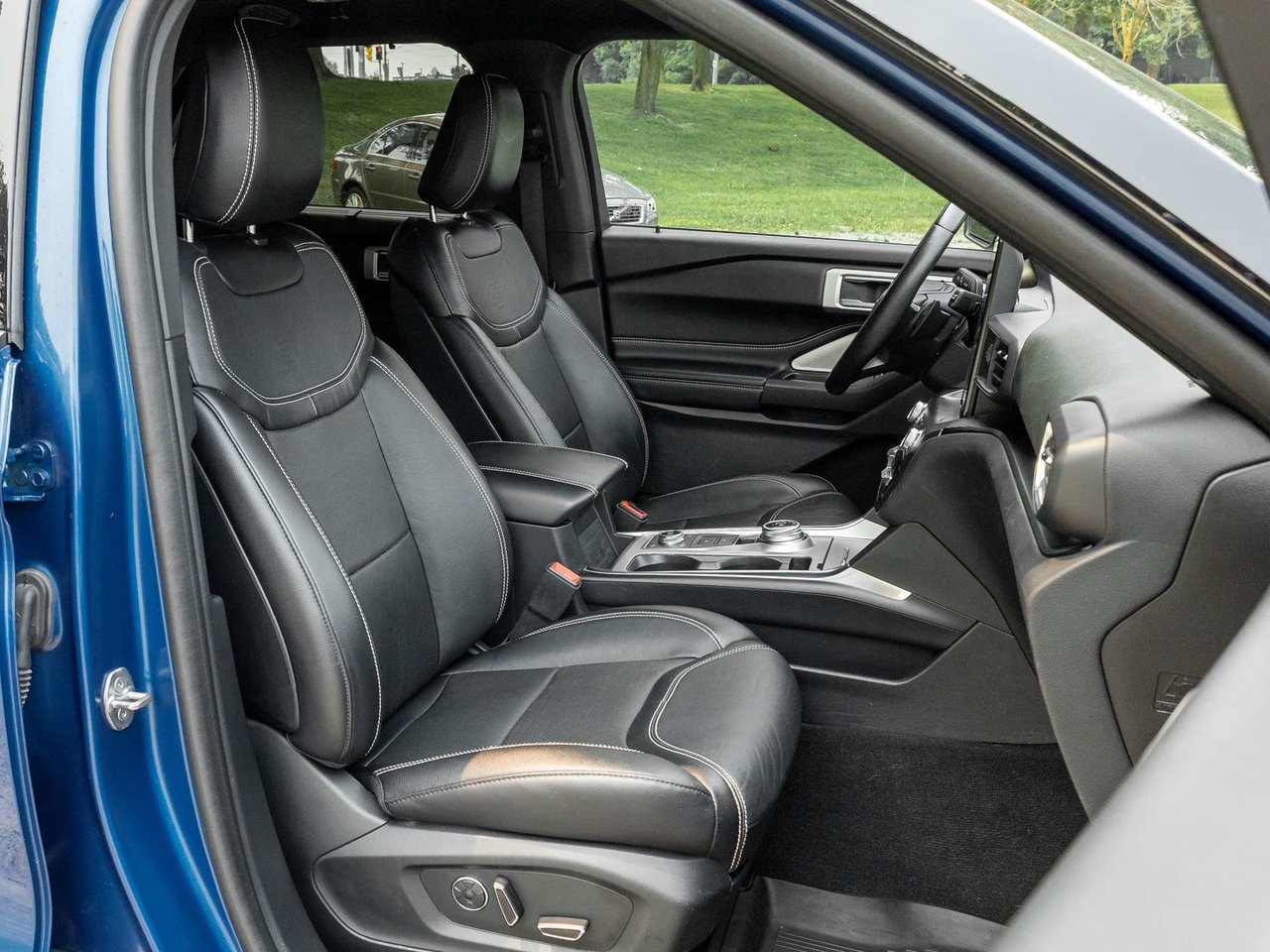 2020 Ford Explorer ST  TRADE IN ONE OWNER  WELL MAINTAINED  B&O AUDIO-24