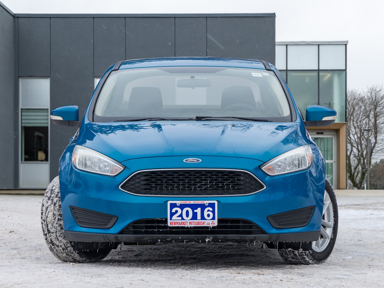 Ford Focus 4dr Sdn SE   AS IS 2016-1