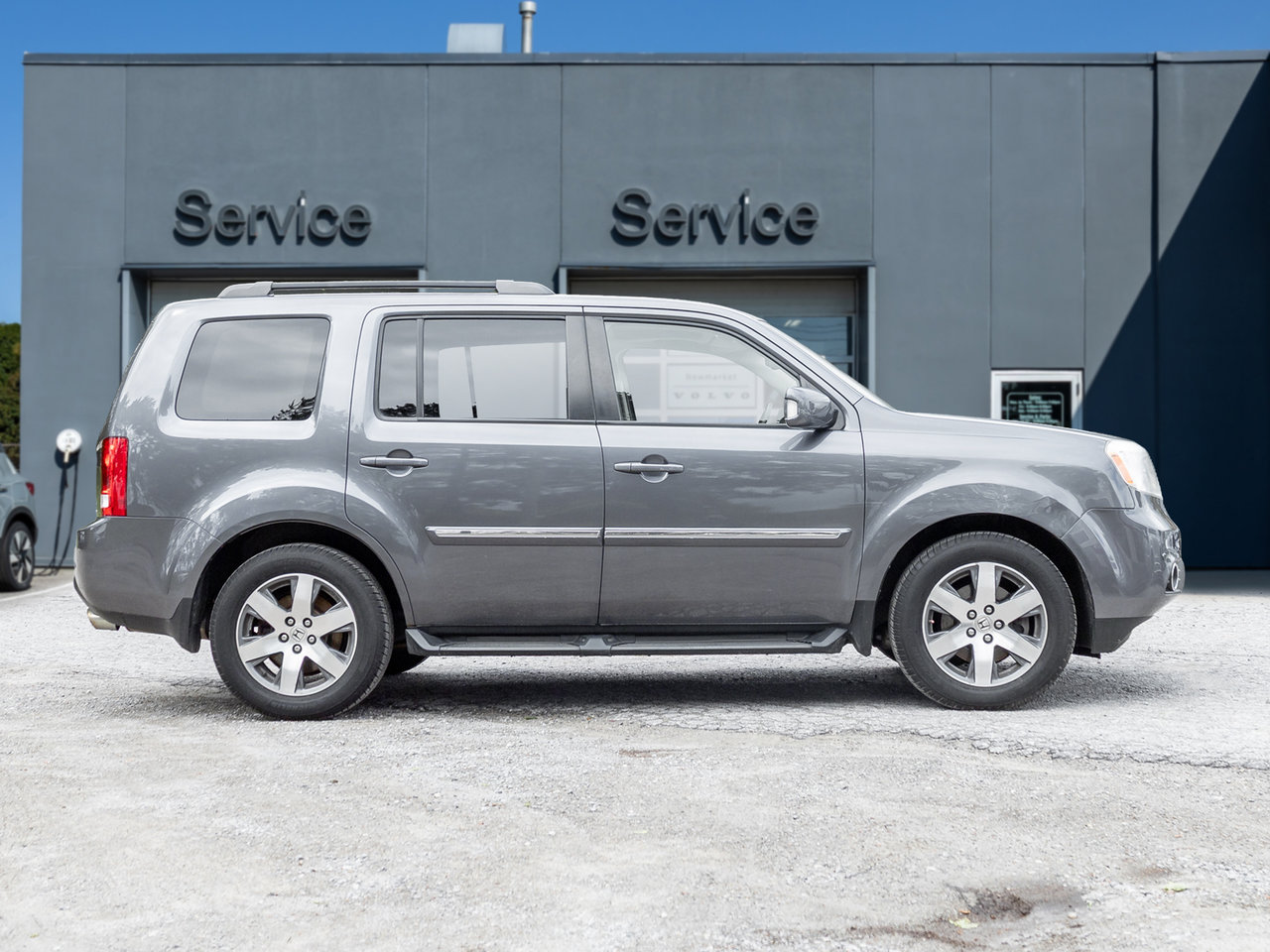 Honda Pilot 4WD 4dr Touring   AS IS 2015-4