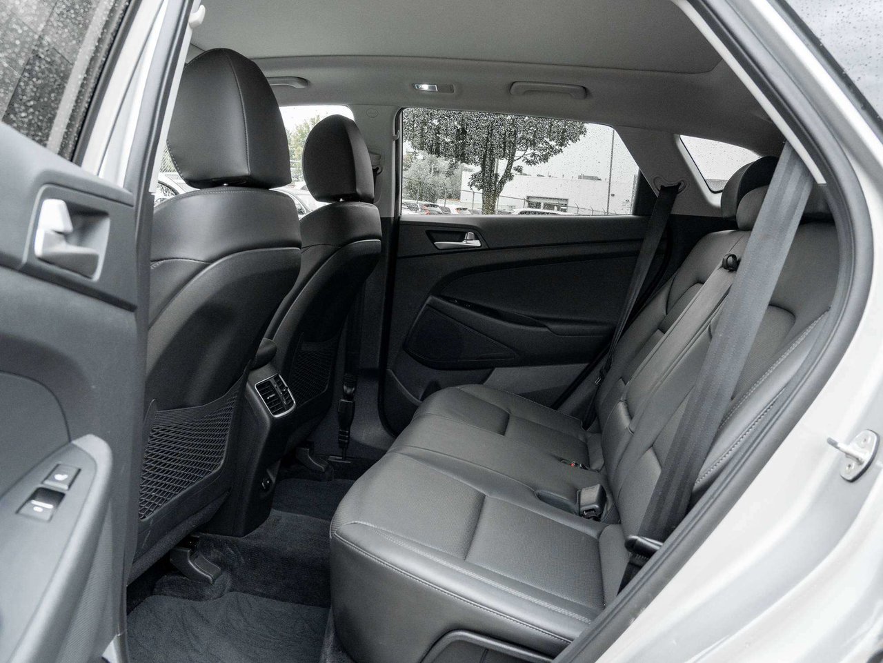 Hyundai TUCSON LUXURY^Super Low KM^Trade in^New Battery^One owner 2020-19