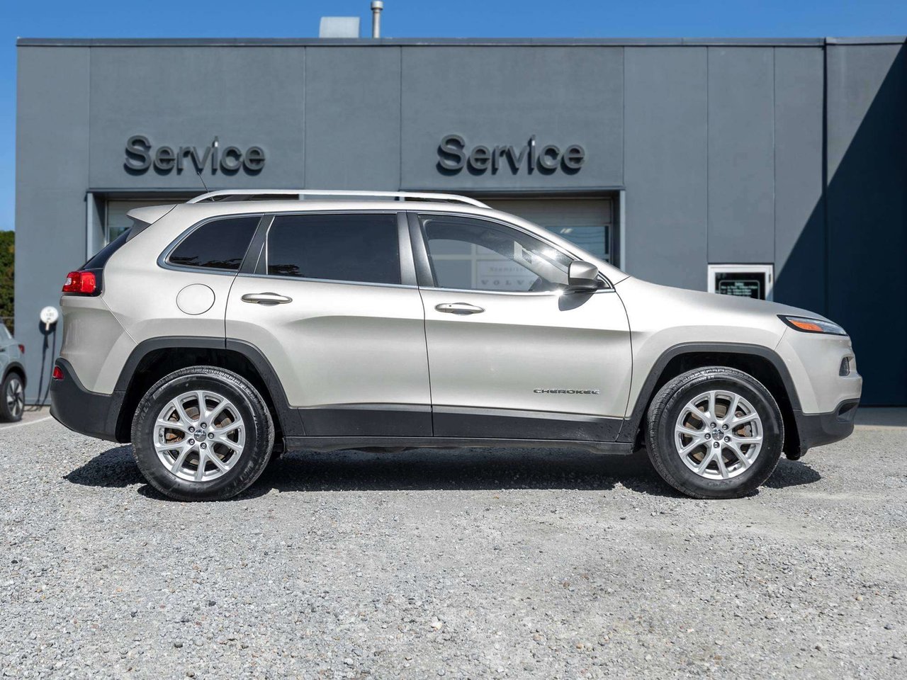 2015 Jeep Cherokee North-4