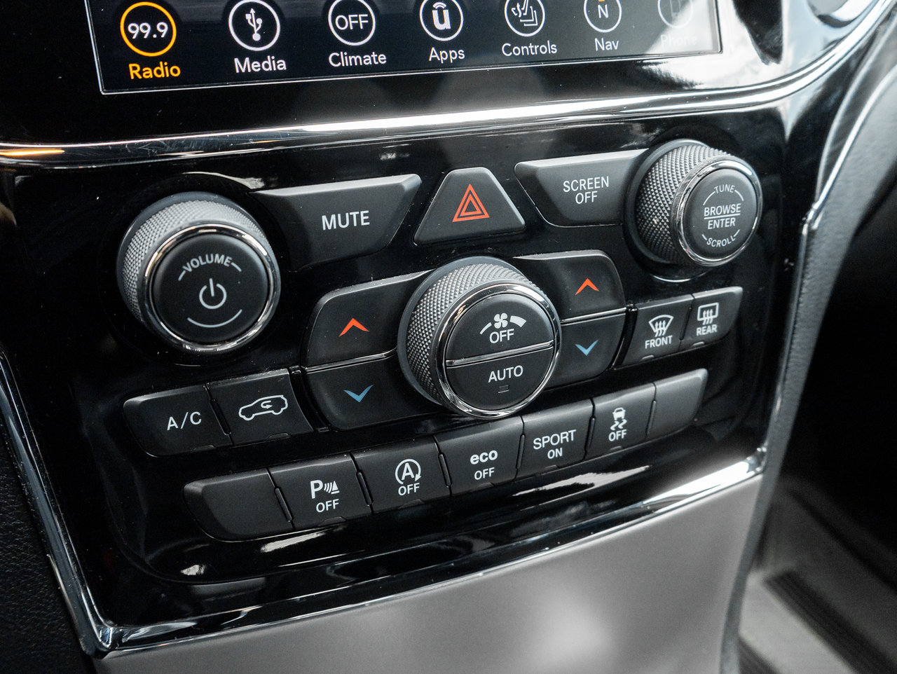 2019 Jeep Grand Cherokee Limited 4x4-17