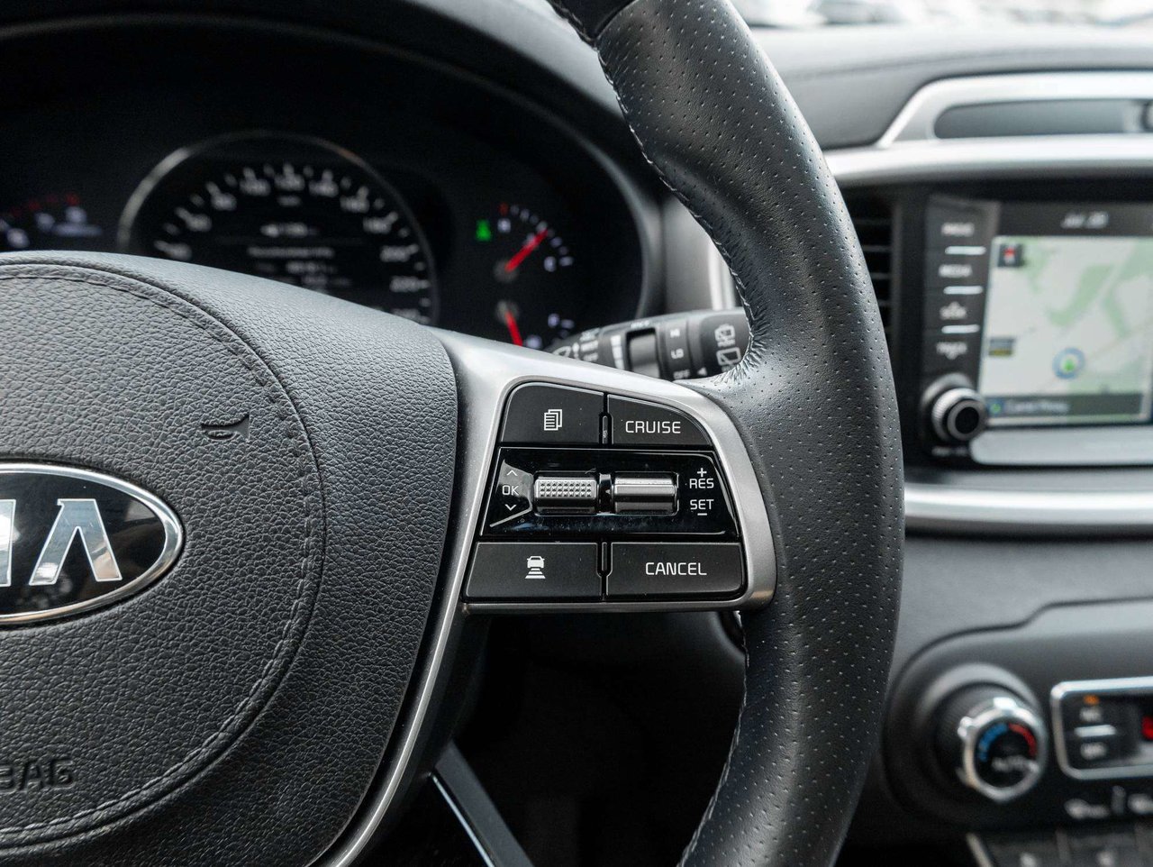 2019 Kia Sorento SXL Limited  TRADE IN  SAFETY CERTIFIED  LOW KM-9