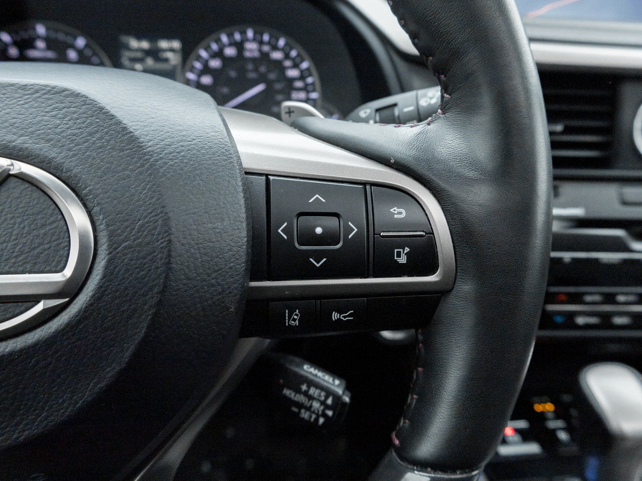 Lexus RX 350 Auto  2 SETS OF WHEELS  TRADE IN 2020-10