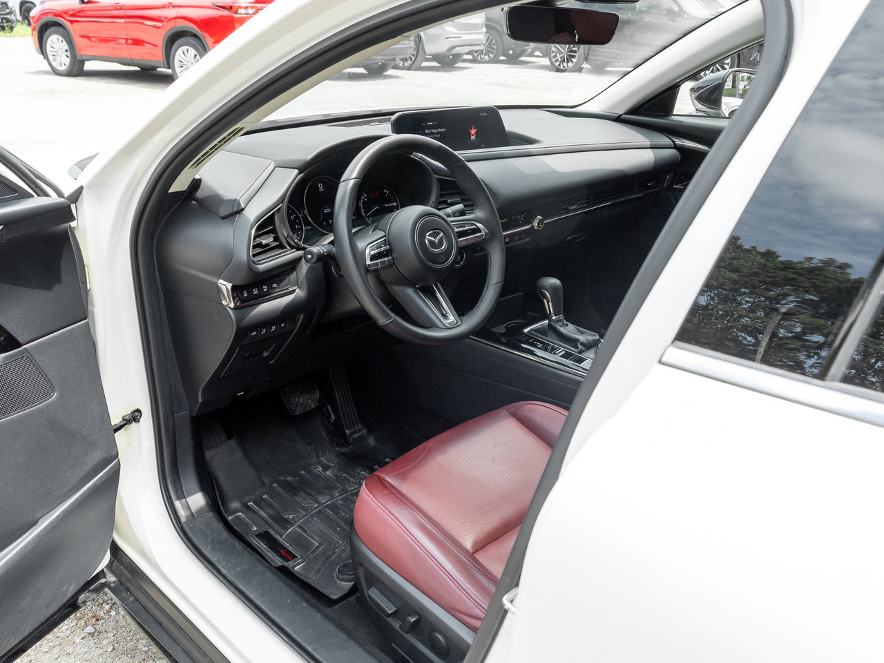 2023 Mazda CX-30 GT AWD  GRANET RED LEATHER ONE OWNER  NO ACCIDENTS-6