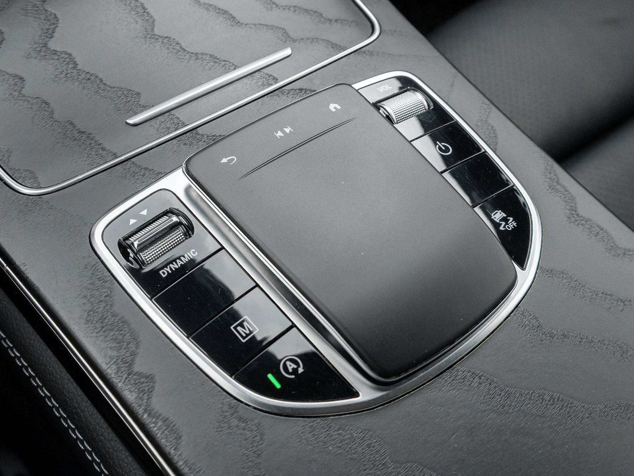 2020 Mercedes-Benz GLC 300-17