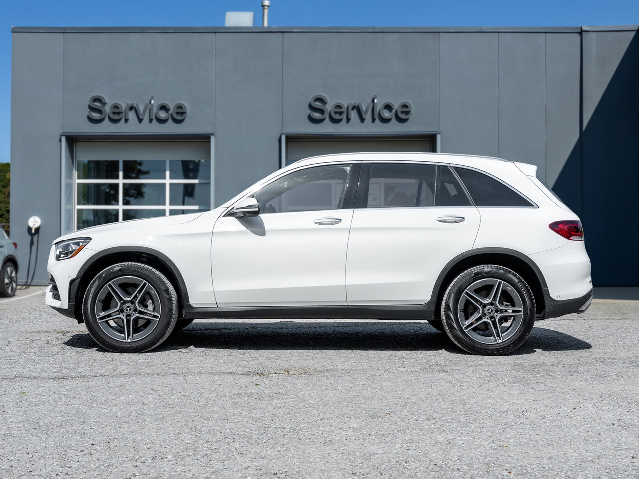 Mercedes-Benz GLC 300 4MATIC SUV  LOW KM  TRADE IN  SAFETY CERT 2021-2