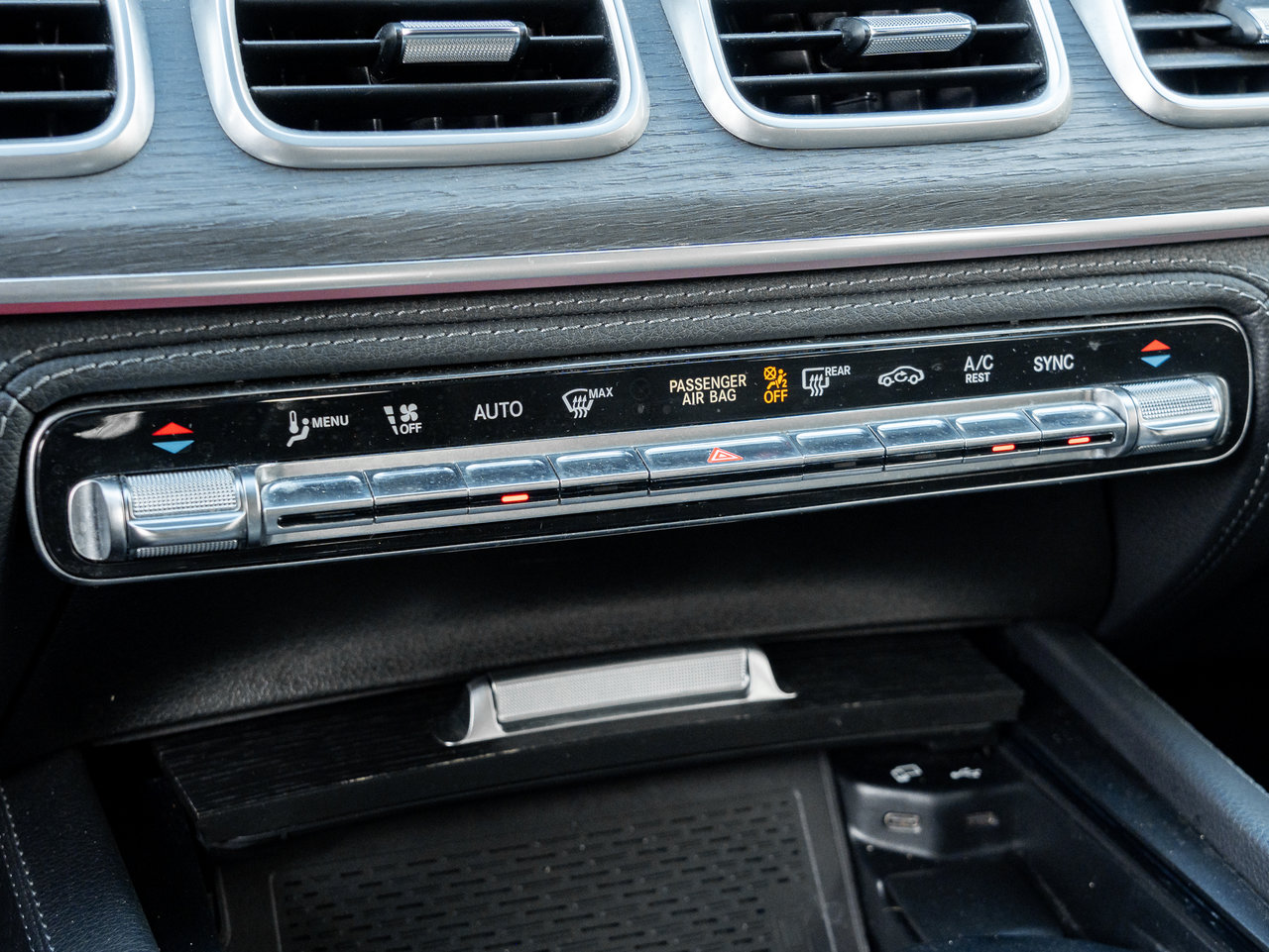 Mercedes-Benz GLE 450 4MATIC SUV TRADE IN ONE OWNER WELL EQUIPPED 2021-23