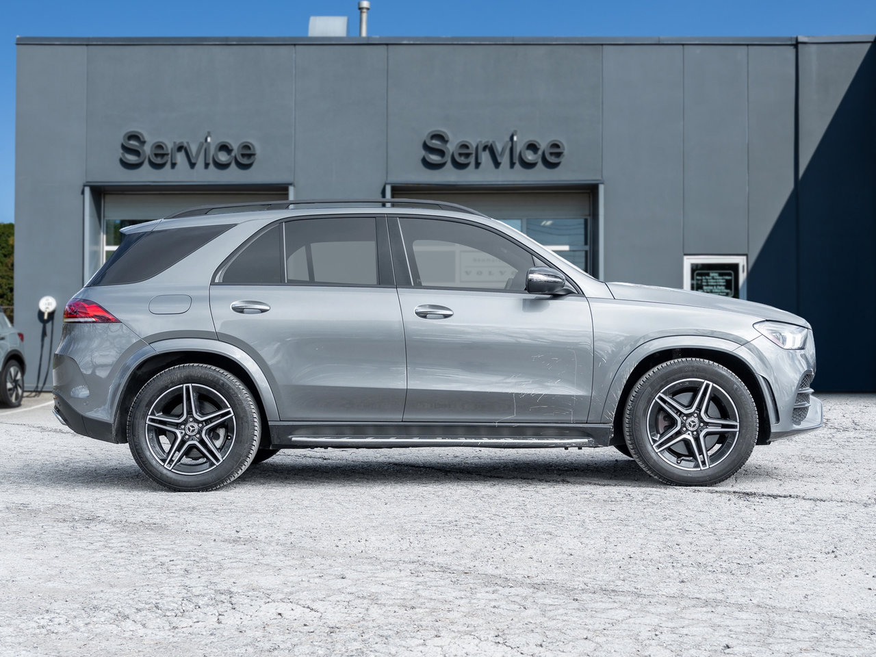 Mercedes-Benz GLE 450 4MATIC SUV TRADE IN ONE OWNER WELL EQUIPPED 2021-4
