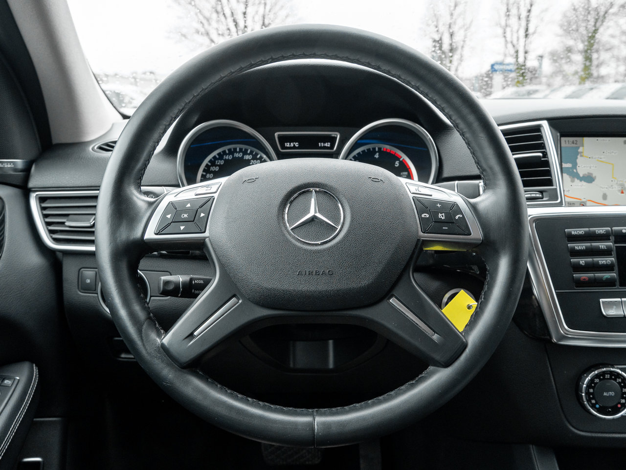 2014 Mercedes-Benz M-Class 4MATIC 4dr ML350 BlueTEC-9