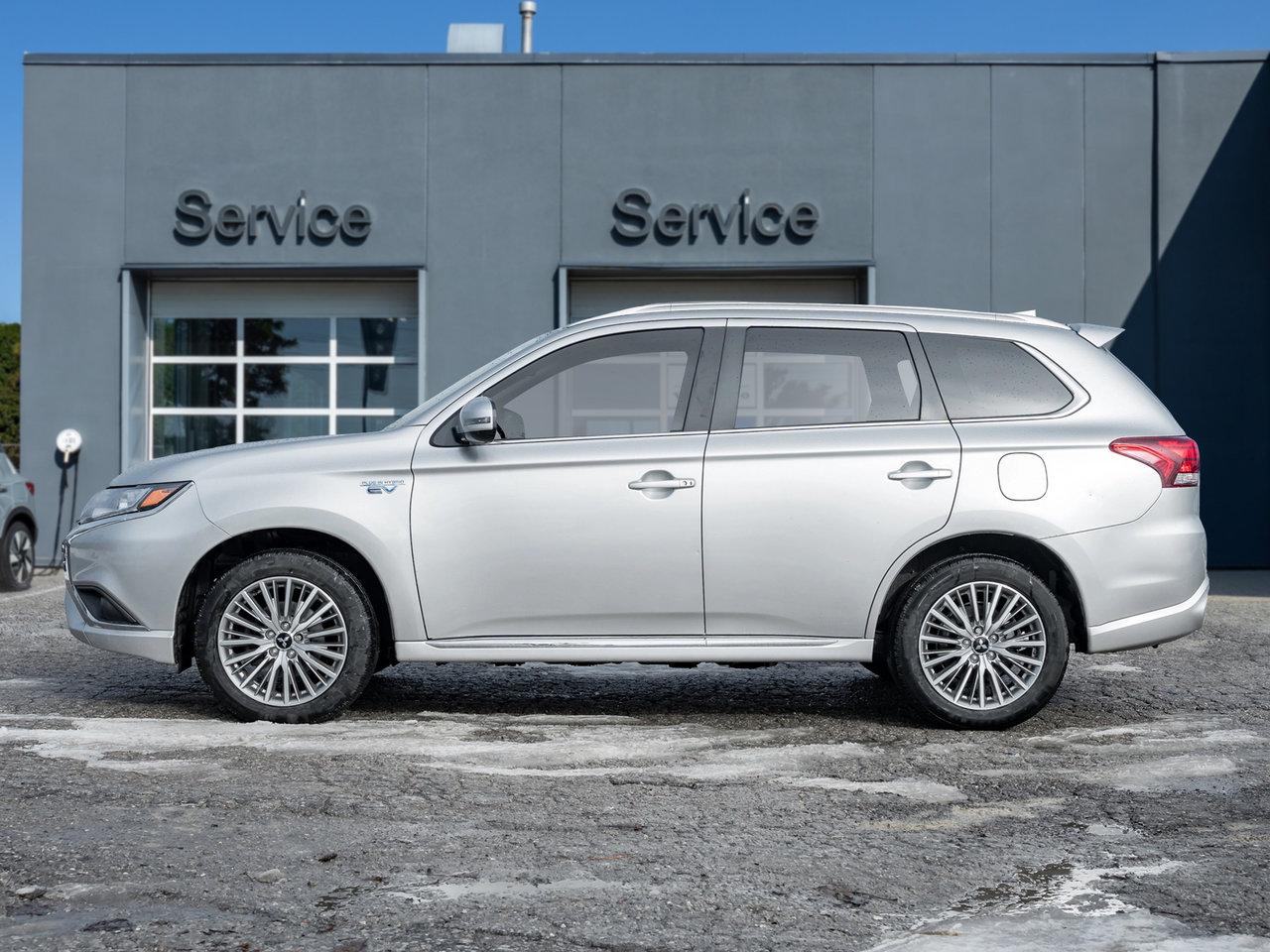 2020 Mitsubishi Outlander PHEV SE S-AWC  SAEFTY CERTIFIED FINANCE AS LOW AS 6.99%-2