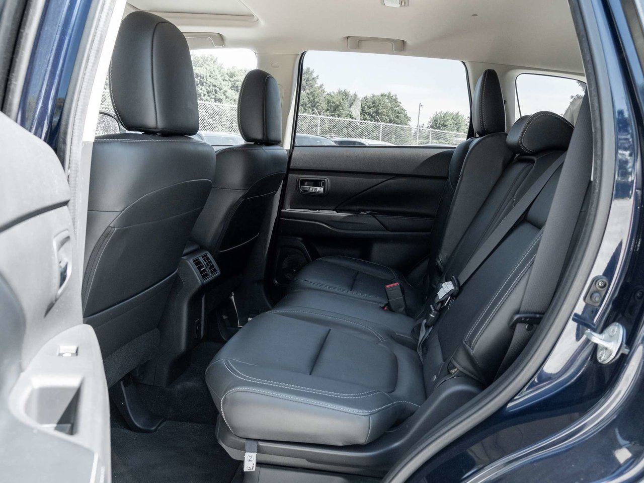 Mitsubishi Outlander GT S-AWC   FIANCNE AS LOW AS 7.99% 2020-20