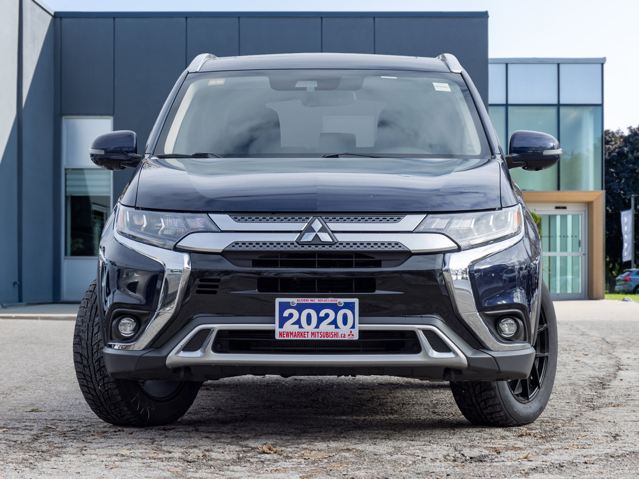 Mitsubishi Outlander GT S-AWC   FIANCNE AS LOW AS 7.99% 2020-1