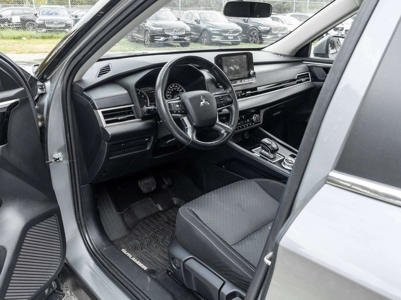 Mitsubishi Outlander SE S-AWC CPO FINANCE RATES FOR AS LOW AS 0.90% 2022-6