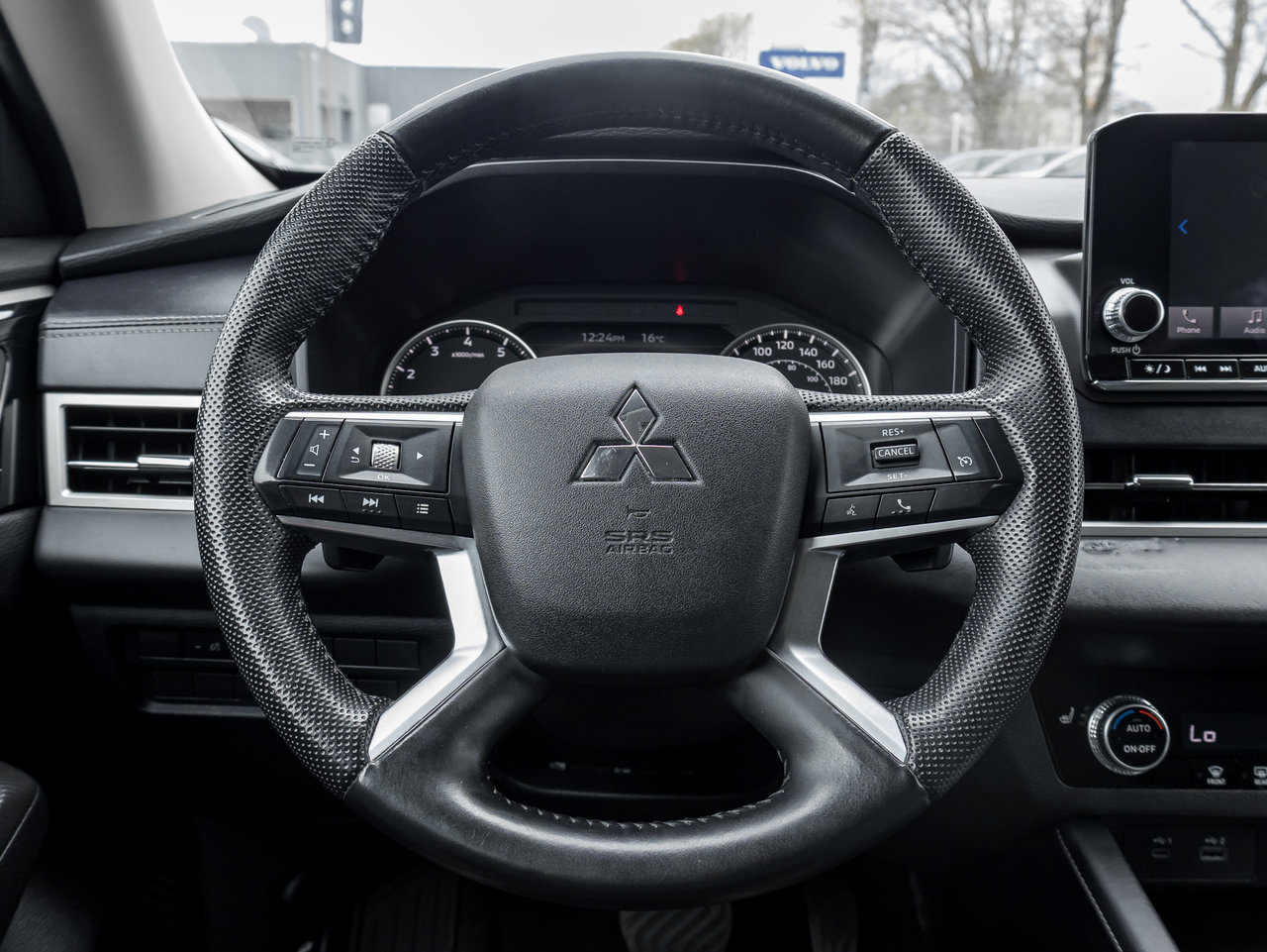 Mitsubishi Outlander ES S-AWC CPO FINANCE RATES FOR AS LOW AS 0.90% 2023-7