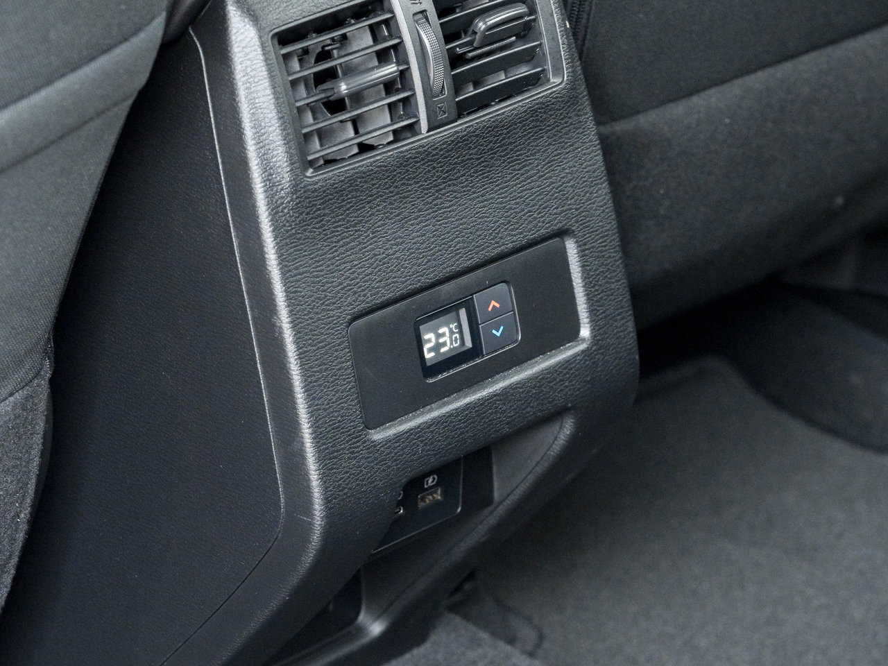 2024 Mitsubishi Outlander SE S-AWC CPO FINANCE RATES FOR AS LOW AS 0.90%-21