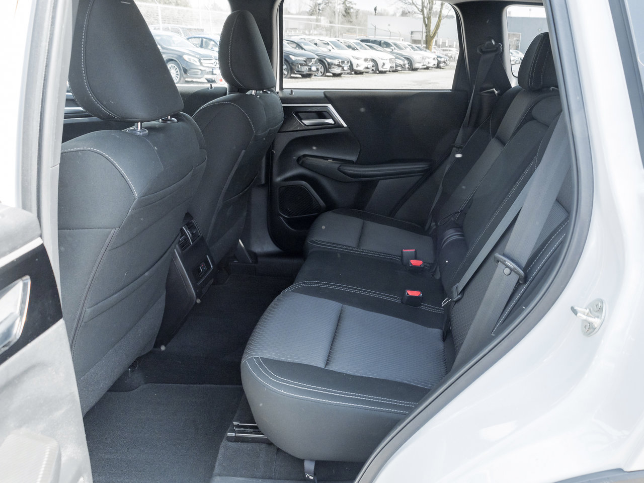 2024 Mitsubishi Outlander SE S-AWC CPO FINANCE RATES FOR AS LOW AS 0.90%-20