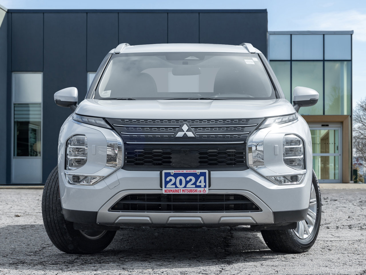 2024 Mitsubishi Outlander SE S-AWC CPO FINANCE RATES FOR AS LOW AS 0.90%-1