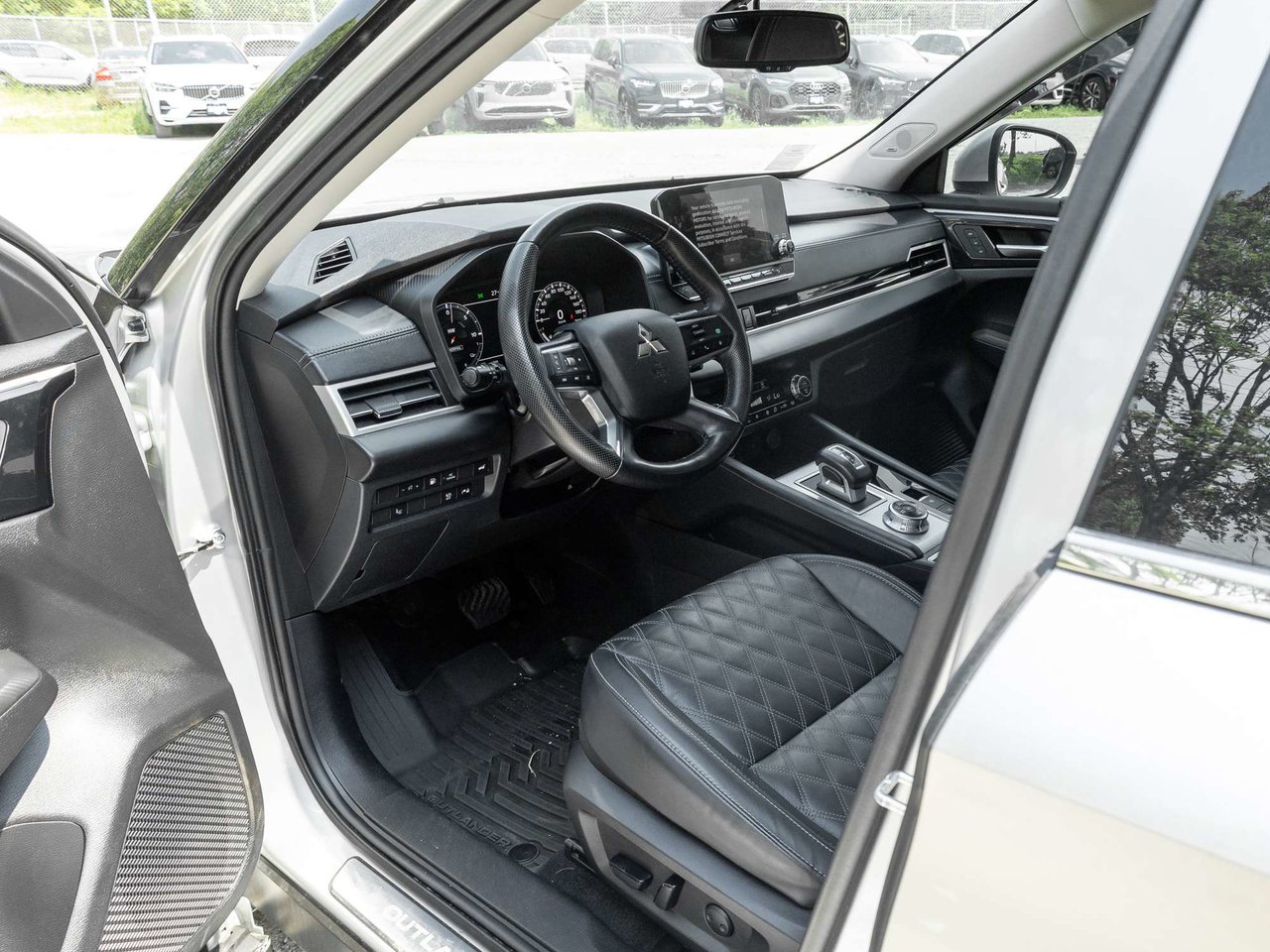 Mitsubishi Outlander GT 2024-6