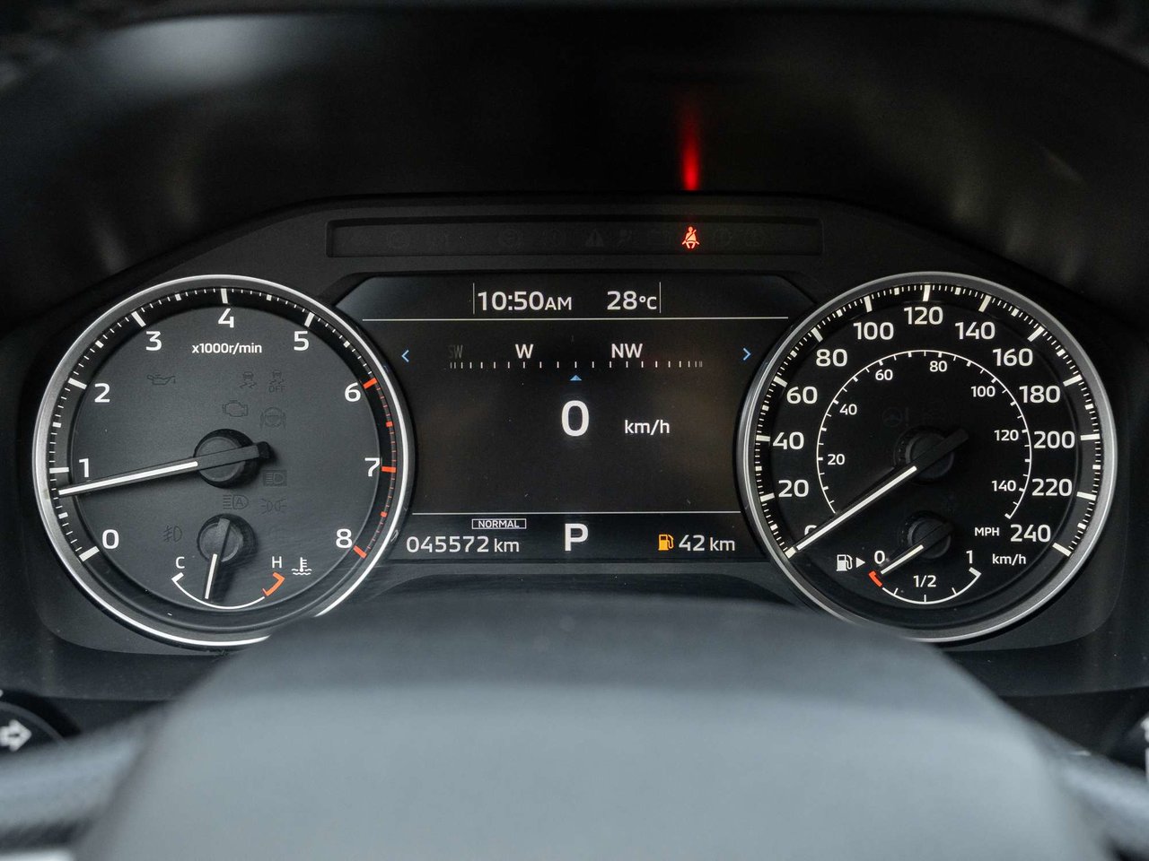 2024 Mitsubishi Outlander LE S-AWC   CPO FINANCE RATES FOR AS LOW AS 0.90%-8