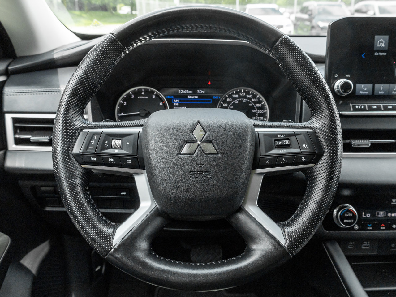 Mitsubishi Outlander LE S-AWC   CPO FINANCE RATES FOR AS LOW AS 0.90% 2024-6