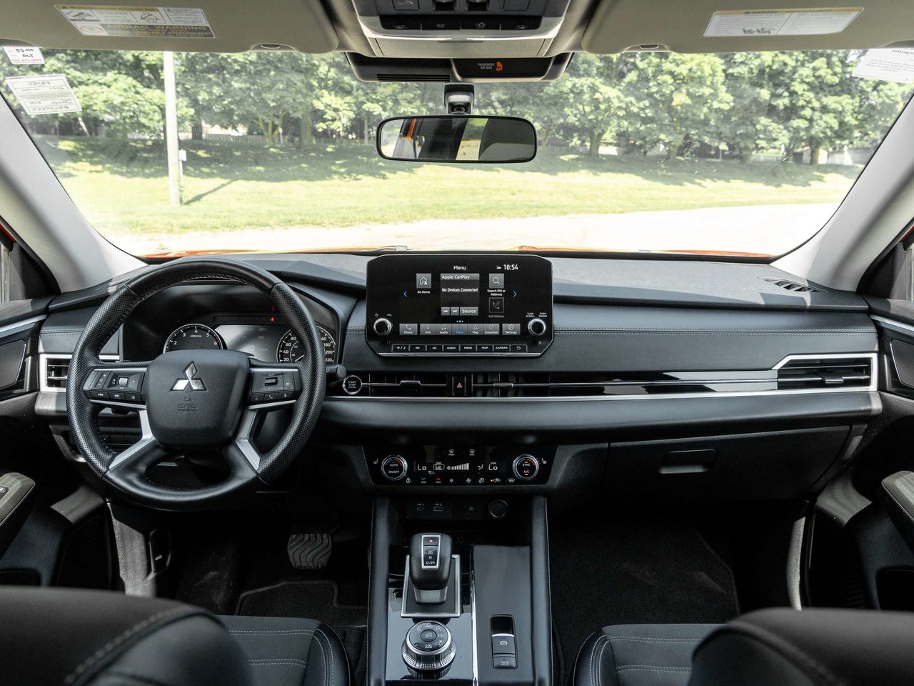 2024 Mitsubishi Outlander LE S-AWC   CPO FINANCE RATES FOR AS LOW AS 0.90%-23
