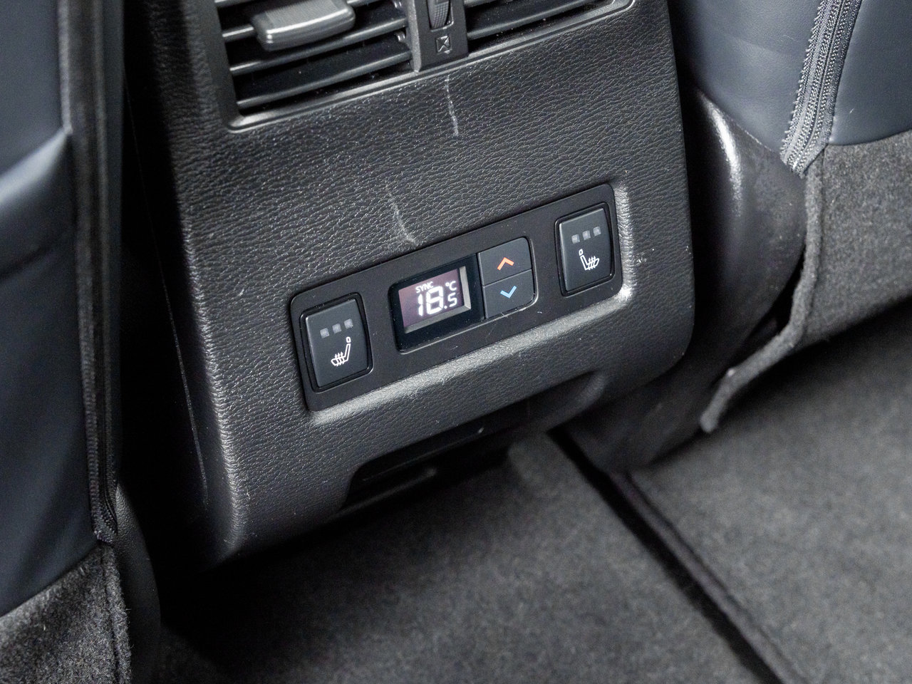 2024 Mitsubishi Outlander GT Premium S-AWC CPO FINANCE RATES FOR 0.90%-27