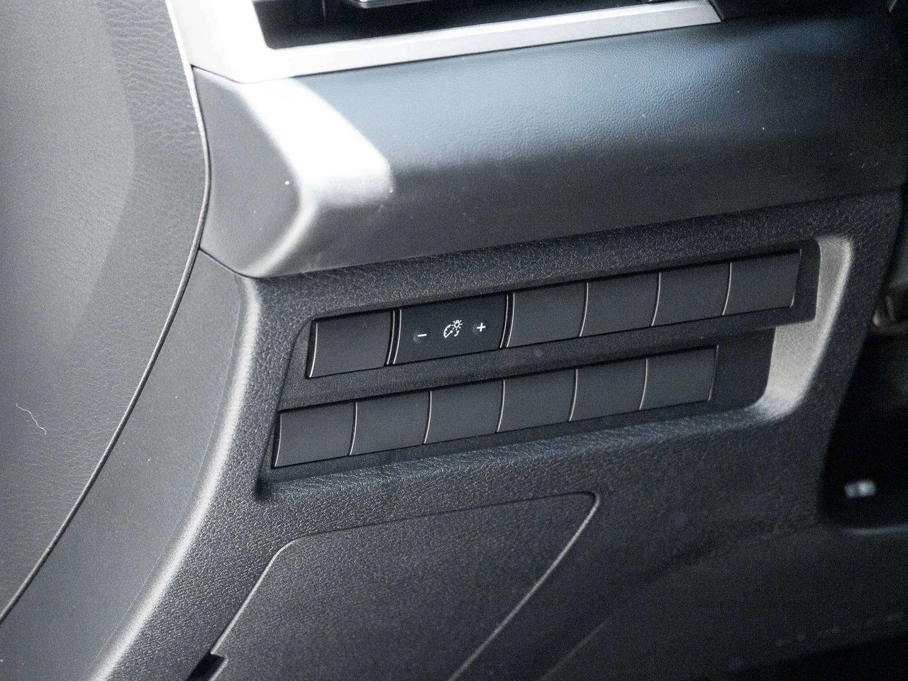 2024 Mitsubishi Outlander ES-12