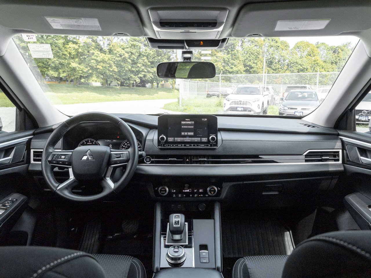 2024 Mitsubishi Outlander ES-16
