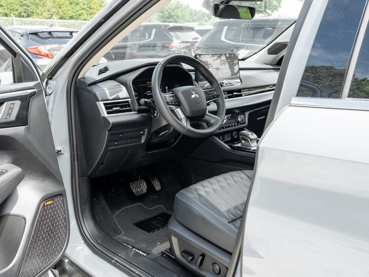 2025 Mitsubishi Outlander GT S-AWC CPO FINANCE RATES FOR AS LOW AS 0.90%-6